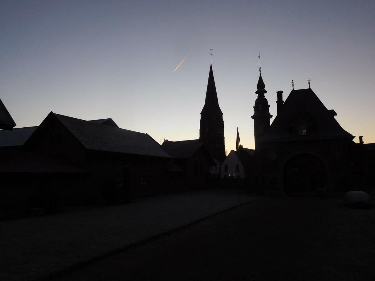 B & B Kasteelhoeve Borgharen - Maastricht Esterno foto