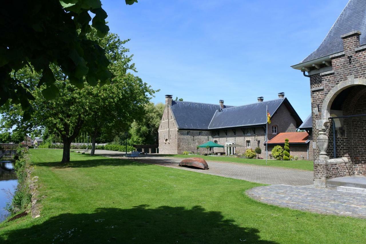 B & B Kasteelhoeve Borgharen - Maastricht Esterno foto